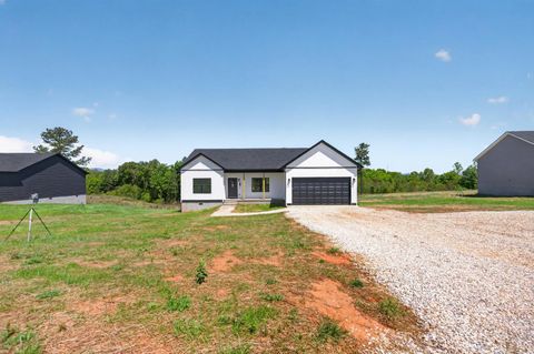 Tiny photo for 171 Fox Hall Dr, Amherst, VA 24521 (MLS # 366366)