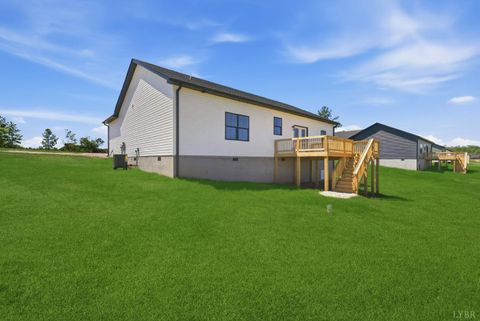 Tiny photo for 171 Fox Hall Dr, Amherst, VA 24521 (MLS # 366366)