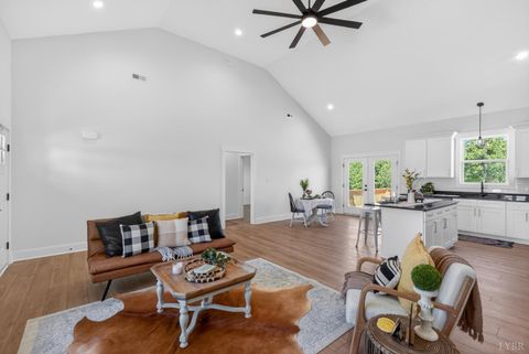 Tiny photo for 171 Fox Hall Dr, Amherst, VA 24521 (MLS # 366366)