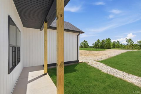Tiny photo for 171 Fox Hall Dr, Amherst, VA 24521 (MLS # 366366)