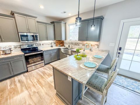 Tiny photo for 1146 Macon Loop, Lynchburg, VA 24503 (MLS # 361927)