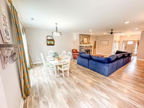 Tiny photo for 1146 Macon Loop, Lynchburg, VA 24503 (MLS # 361927)