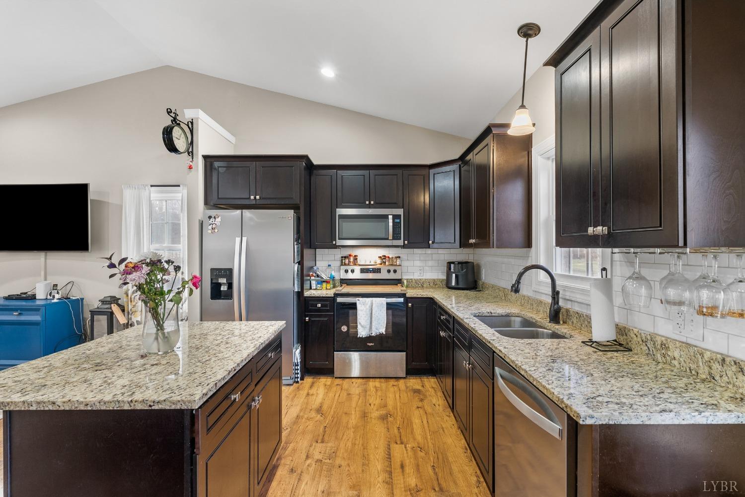 1914 Walnut Hollow Road, Lynchburg, Virginia image 11
