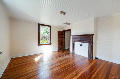 Tiny photo for 2728 E Branch Loop Loop, Roseland, VA 22967 (MLS # 362908)