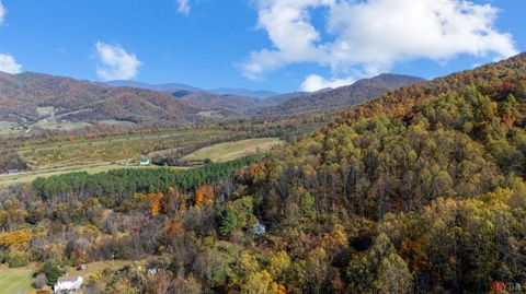 Tiny photo for 2728 E Branch Loop Loop, Roseland, VA 22967 (MLS # 362908)