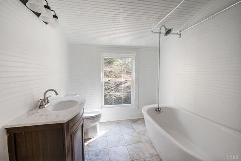 Tiny photo for 2728 E Branch Loop Loop, Roseland, VA 22967 (MLS # 362908)