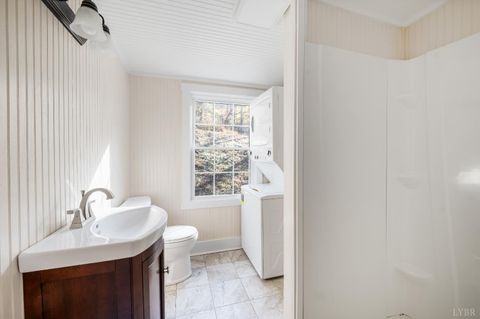 Tiny photo for 2728 E Branch Loop Loop, Roseland, VA 22967 (MLS # 362908)