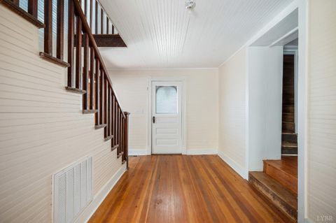 Tiny photo for 2728 E Branch Loop Loop, Roseland, VA 22967 (MLS # 362908)