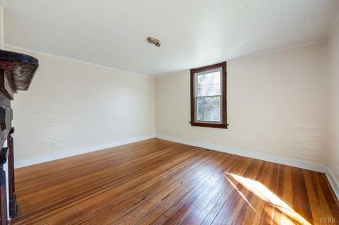 Tiny photo for 2728 E Branch Loop Loop, Roseland, VA 22967 (MLS # 362908)