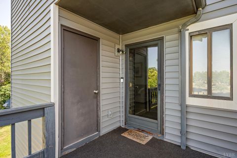 Condo For Sale - 1321 Twin Springs Court<br/> Forest, VA 24551
