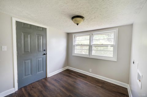 Tiny photo for 702 13th Street, Altavista, VA 24517 (MLS # 366306)