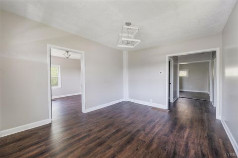Tiny photo for 702 13th Street, Altavista, VA 24517 (MLS # 366306)