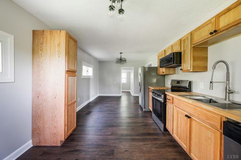 Tiny photo for 702 13th Street, Altavista, VA 24517 (MLS # 366306)