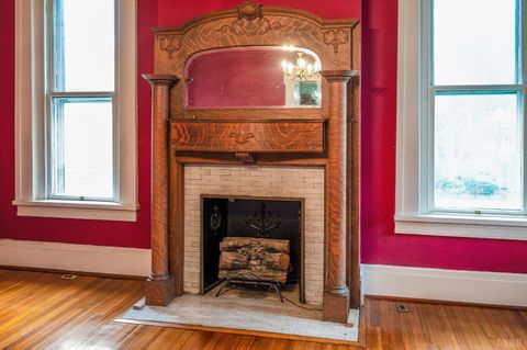 Tiny photo for 602 Washington Street, Lynchburg, VA 24504 (MLS # 366517)