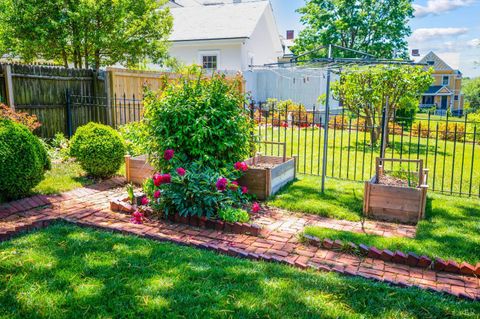 Tiny photo for 602 Washington Street, Lynchburg, VA 24504 (MLS # 366517)