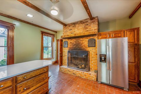 Tiny photo for 602 Washington Street, Lynchburg, VA 24504 (MLS # 366517)