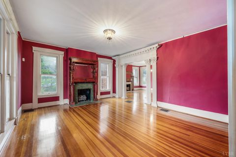 Tiny photo for 602 Washington Street, Lynchburg, VA 24504 (MLS # 366517)