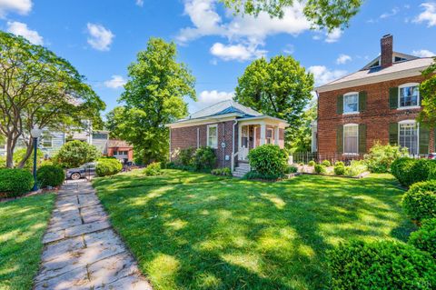 Tiny photo for 602 Washington Street, Lynchburg, VA 24504 (MLS # 366517)