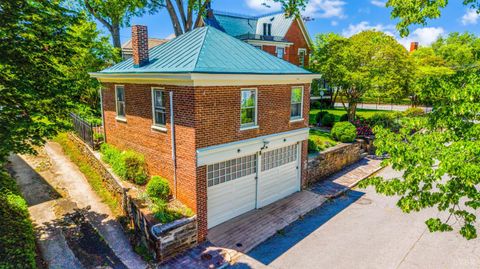 Tiny photo for 602 Washington Street, Lynchburg, VA 24504 (MLS # 366517)