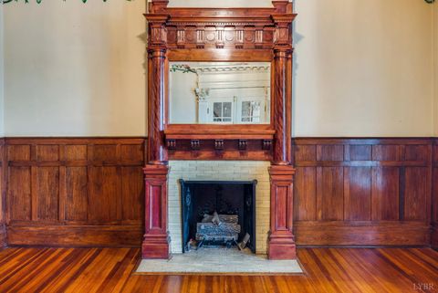 Tiny photo for 602 Washington Street, Lynchburg, VA 24504 (MLS # 366517)