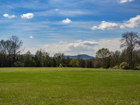 Tiny photo for 273 Airsports Dr, Amherst, VA 24521 (MLS # 363091)