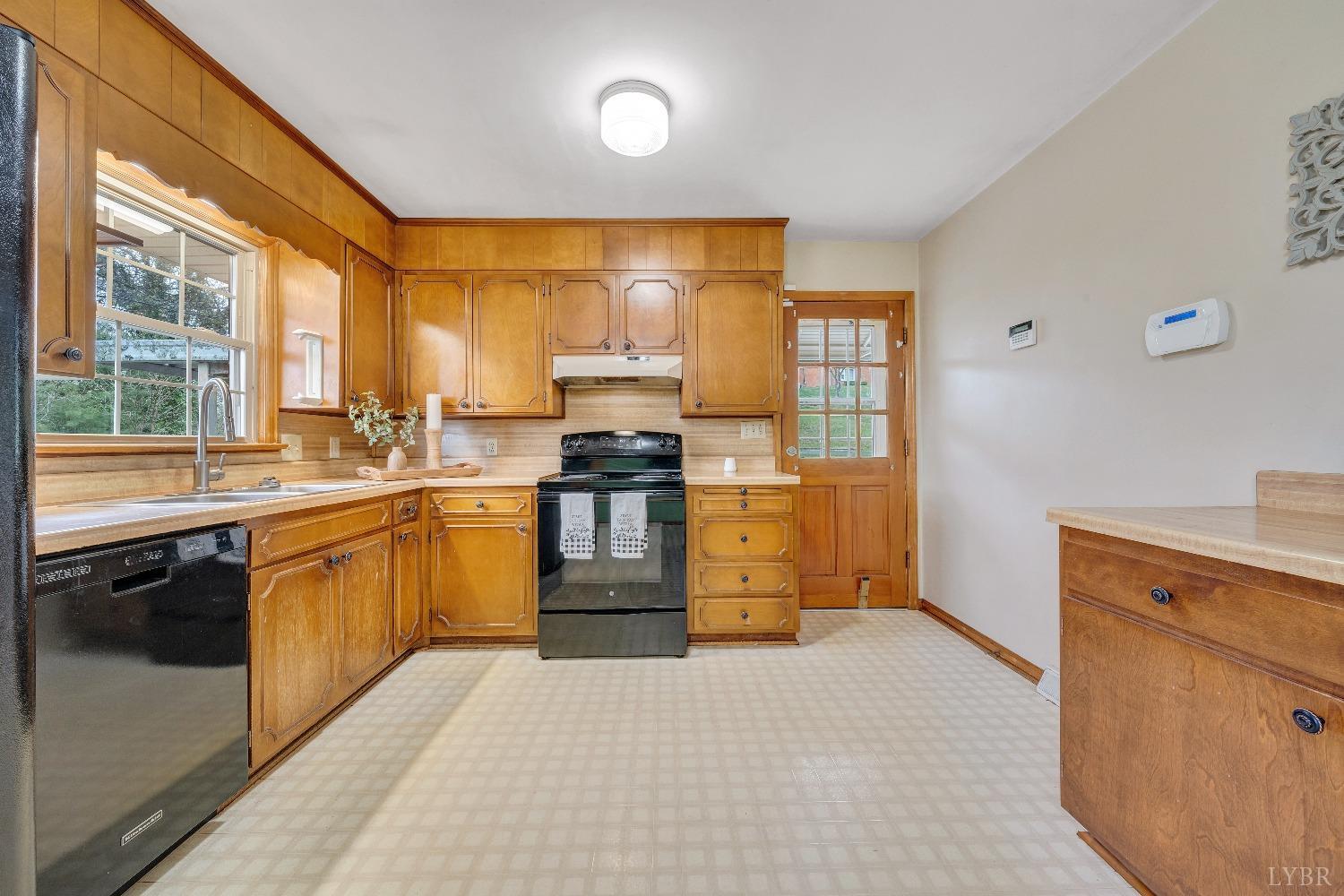 4774 Northwood Drive, Roanoke, Virginia image 8