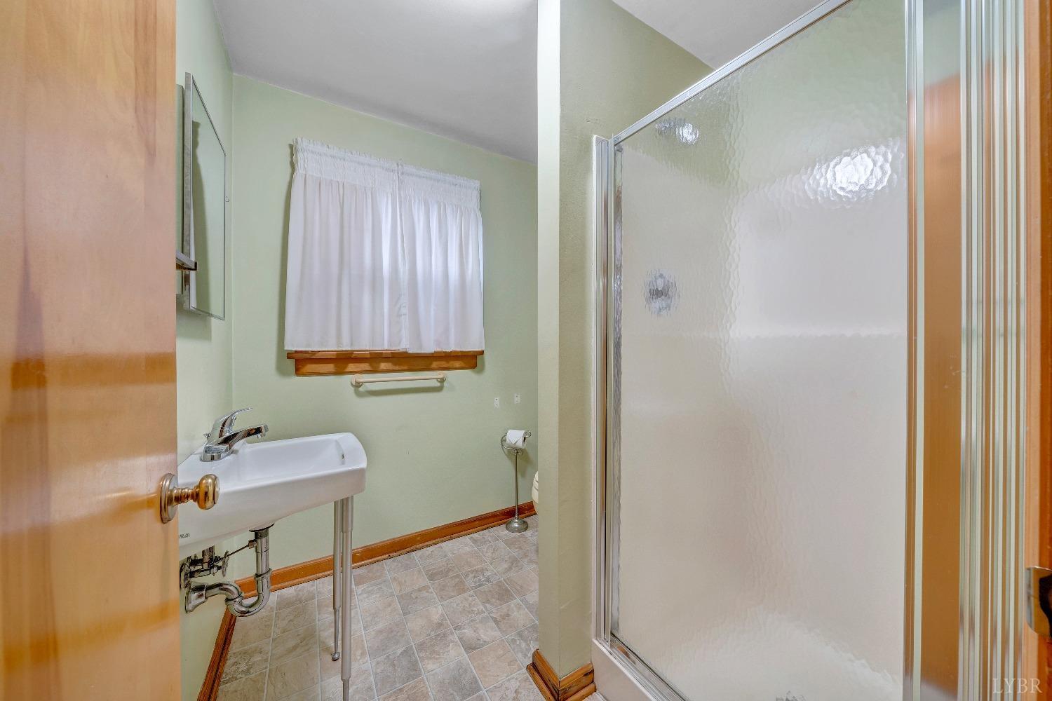 4774 Northwood Drive, Roanoke, Virginia image 26