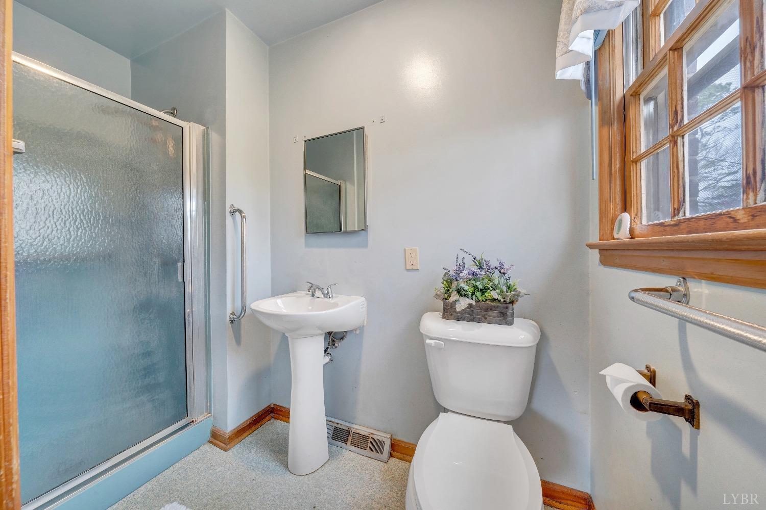 4774 Northwood Drive, Roanoke, Virginia image 13