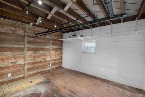 Tiny photo for 1131 Rhode Island Avenue, Lynchburg, VA 24502 (MLS # 365936)