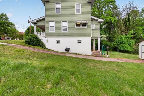 Tiny photo for 1131 Rhode Island Avenue, Lynchburg, VA 24502 (MLS # 365936)