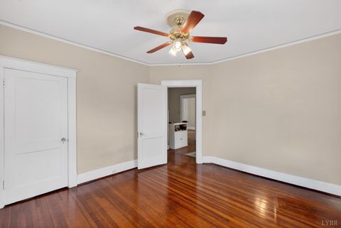 Tiny photo for 1131 Rhode Island Avenue, Lynchburg, VA 24502 (MLS # 365936)
