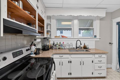 Tiny photo for 1131 Rhode Island Avenue, Lynchburg, VA 24502 (MLS # 365936)