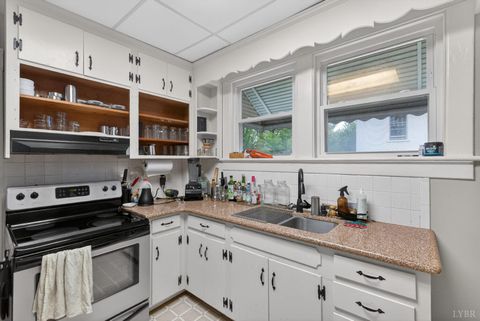 Tiny photo for 1131 Rhode Island Avenue, Lynchburg, VA 24502 (MLS # 365936)