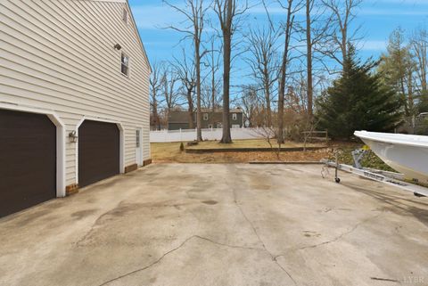 Tiny photo for 111 Britt Place, Forest, VA 24551 (MLS # 364684)