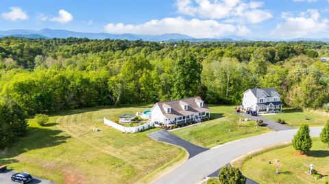Tiny photo for 136 Montfair Drive, Amherst, VA 24521 (MLS # 366427)