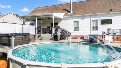Tiny photo for 136 Montfair Drive, Amherst, VA 24521 (MLS # 366427)
