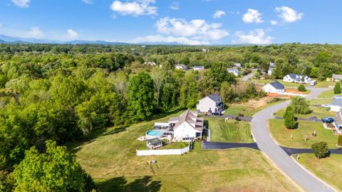 Tiny photo for 136 Montfair Drive, Amherst, VA 24521 (MLS # 366427)