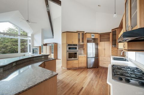 Tiny photo for 477 Gidsville Road, Amherst, VA 24521 (MLS # 362344)