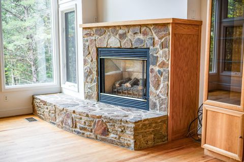 Tiny photo for 477 Gidsville Road, Amherst, VA 24521 (MLS # 362344)