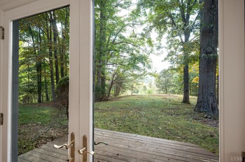 Tiny photo for 477 Gidsville Road, Amherst, VA 24521 (MLS # 362344)