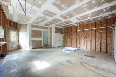 Tiny photo for 477 Gidsville Road, Amherst, VA 24521 (MLS # 362344)