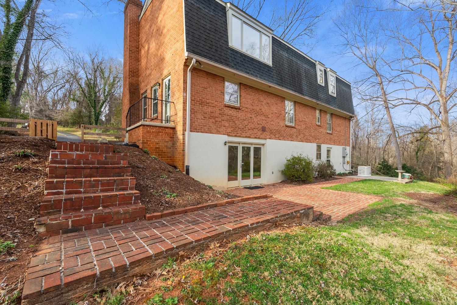 2300 Glencove Place, Lynchburg, Virginia image 50