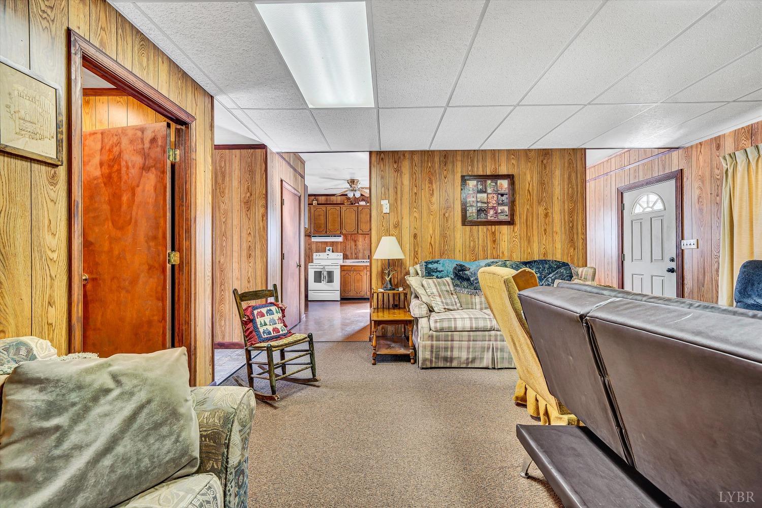 1052 Timber Court, Big Island, Virginia image 15