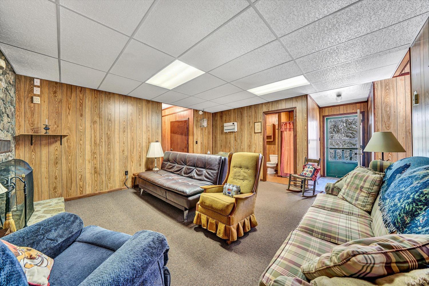 1052 Timber Court, Big Island, Virginia image 11