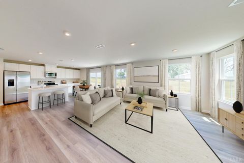 Tiny photo for 58 Crossing Court, Bedford, VA 24523 (MLS # 364638)