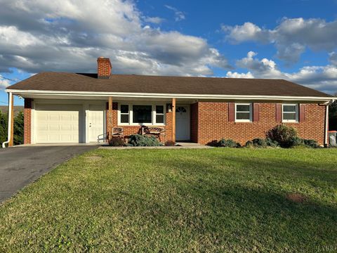 Photo of 92 Green Hill Drive, Forest, VA 24551 (MLS # 362547)