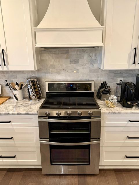 Tiny photo for 1014 Coles Court, Forest, VA 24551 (MLS # 364581)