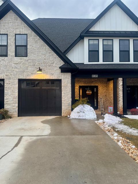 Photo of 1014 Coles Court, Forest, VA 24551 (MLS # 364581)