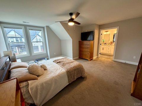 Tiny photo for 1014 Coles Court, Forest, VA 24551 (MLS # 364581)