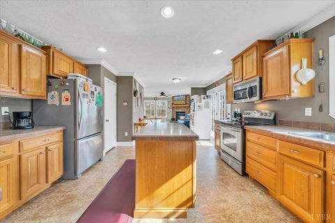 Tiny photo for 1060 Marble Creek Court, Lynch Station, VA 24571 (MLS # 364990)